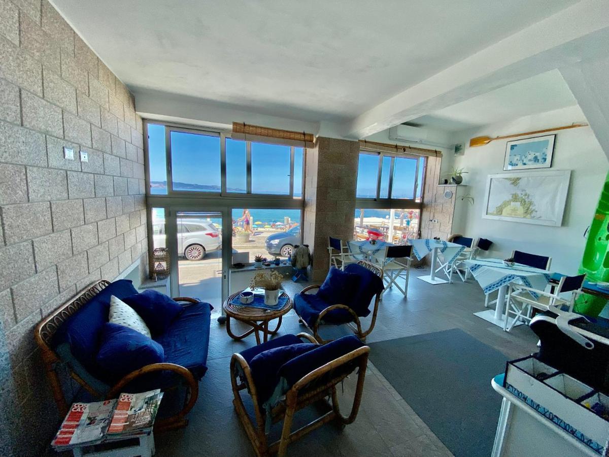 Casetta Al Mare Isola Rossa Ngoại thất bức ảnh
