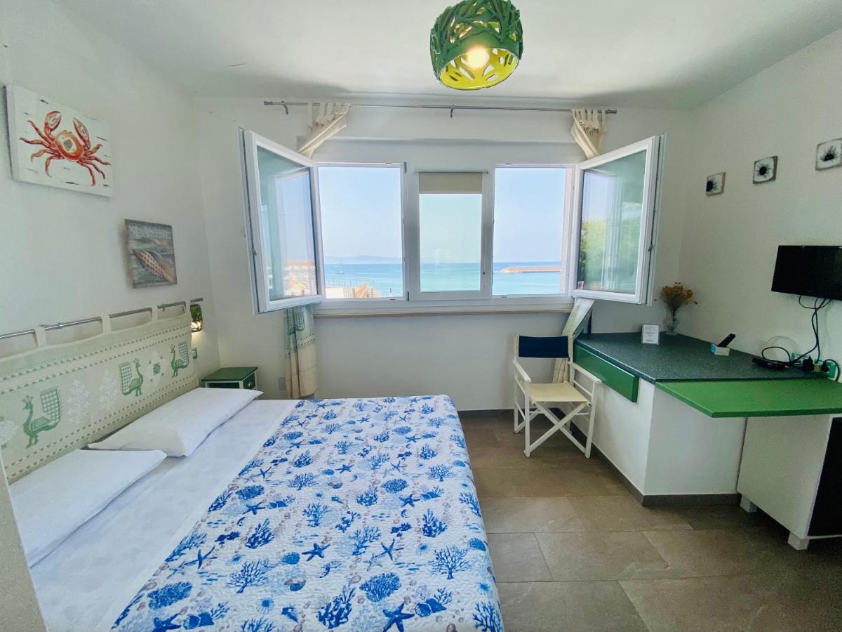 Casetta Al Mare Isola Rossa Ngoại thất bức ảnh